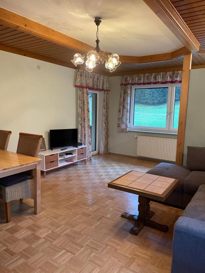 Ferienwohnungen Bianca Hasler - Stallbauer Pusterwald Exterior foto