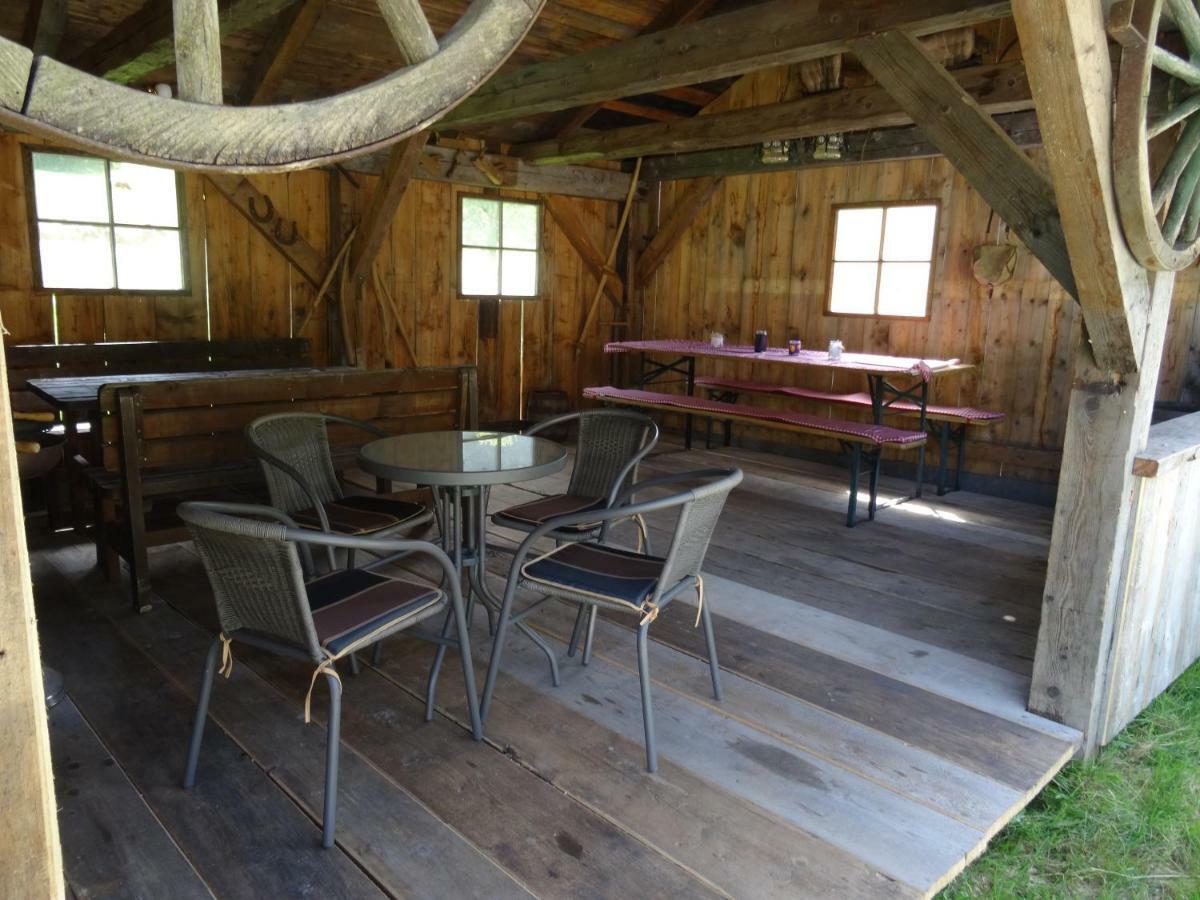 Ferienwohnungen Bianca Hasler - Stallbauer Pusterwald Exterior foto